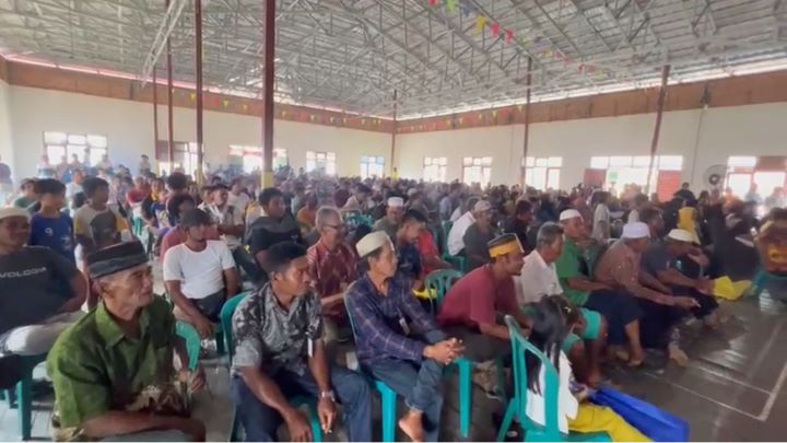 Tampaknya Tim Konsultan Politik Dr. Muhammad Husni Fahruddin (disingkat MHF) terus melakukan sosialisasi. Foto: Ist