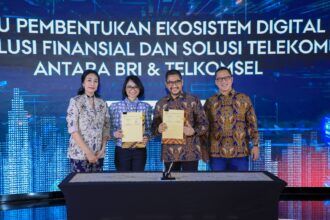 Penandatanganan Nota Kesepahaman antara BRI dengan Telkomsel di Transformation Center Gedung BRI 1, Jakarta, 14 Mei 2024. Foto: Dok BRI