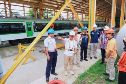 BPH Migas beri apresiasi upaya PT KAI dalam memanfaatkan BBM subsidi solar untuk menunjang mobilitas masyarakat di tanah air. Foto: dok humas