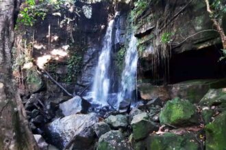 Foto : Air Terjun di Desa Kedang Ipil, Kecamatan Kota Bangun Darat, Kutai Kartanegara.