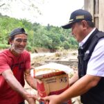Penyaluran bantuan beras untuk korban terdampak bencana di Sulsel mencapai 150 Ton. Foto: dok humas