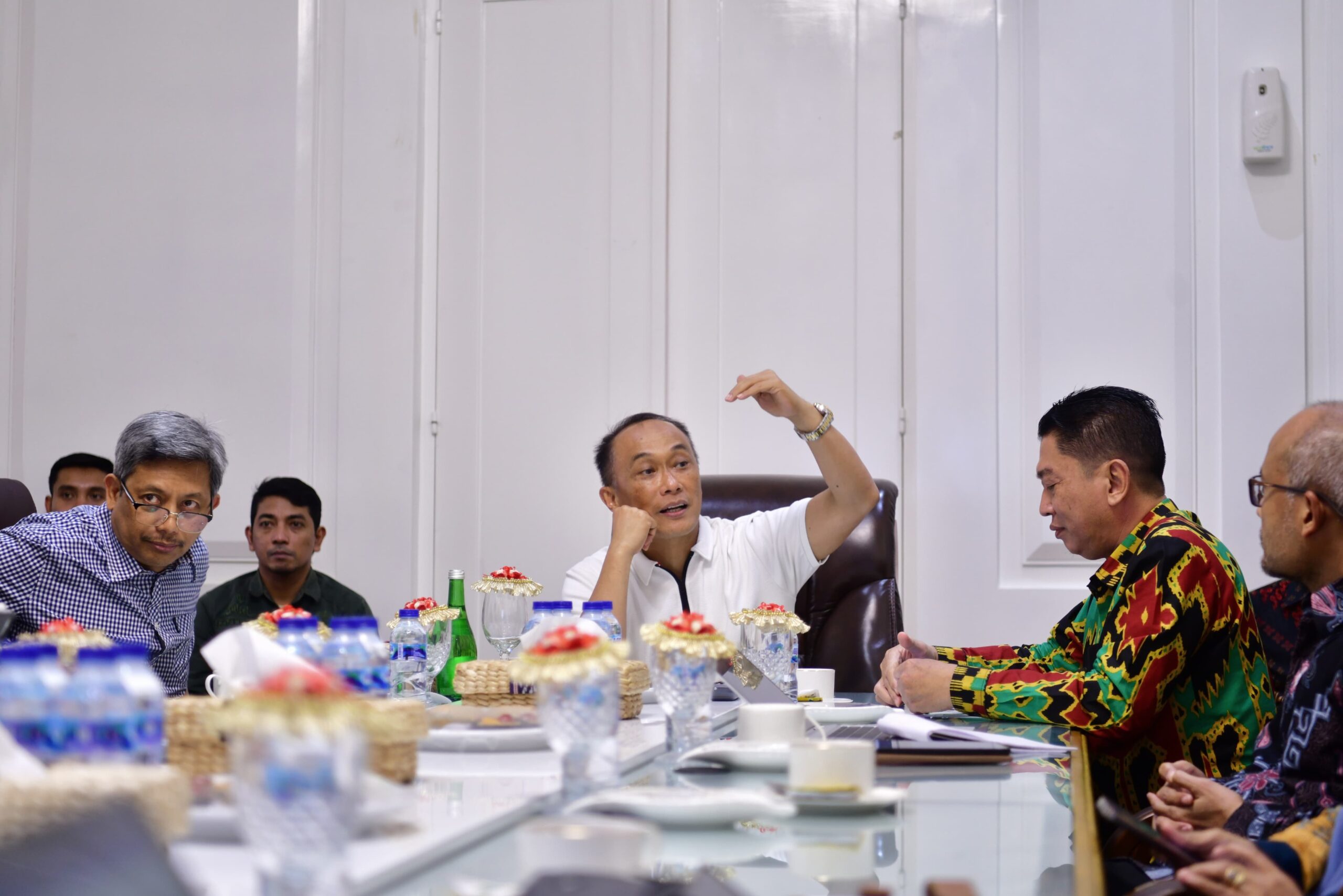 Tim Pengendalian Inflasi Daerah Sulsel Rapat Koordinasi Bersama Prof ...