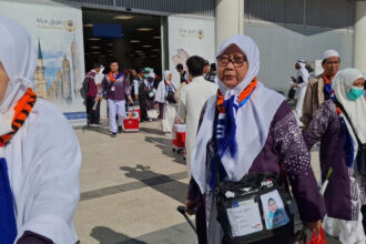 Jemaah haji Indonesia tiba di Bandara AMMA Madinah