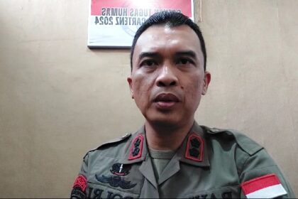 Kasatgas Humas Ops Damai Cartenz-2024, AKBP Dr. Bayu Suseno, dalam keterangannya mengatakan, pembakaran Gedung bangunan SD Inpres Pogapa dilakukan oleh KKB wilayah Homeyo. Foto: Humas Polri