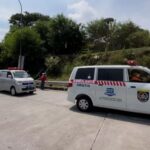 Rombongan iring-iringan mobil ambulans yang membawa jenazah pelajar SMK Lingga Kencana yang kecelakaan di Subang,. Foto: Diskominfo Kota Depok