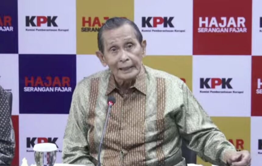 Ketua Dewas KPK, Tumpak Hatorangan Panggabean dalam jumpa pers di Gedung KPK, Kuningan, Jakarta Selatan, Selasa (21/5/2024). Foto: Live streaming YouTube KPK