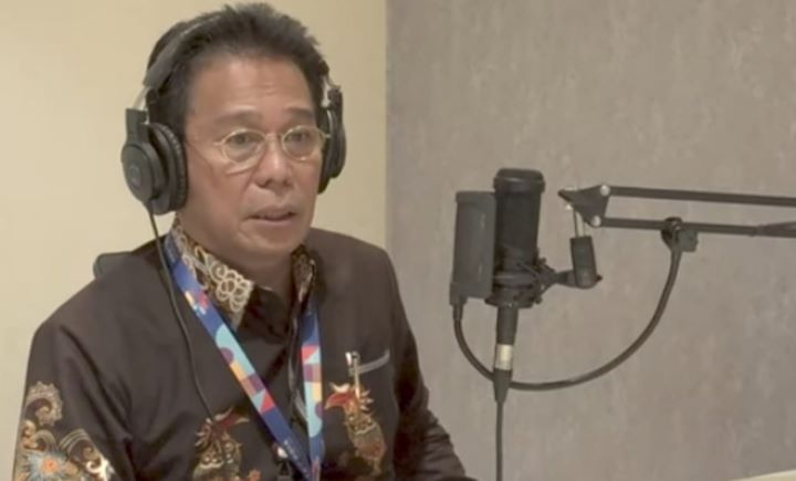 Wakil Ketua KPK, Johanis Tanak dalam sebuah podcast 'Meja Pimpinan' di kanal YouTube KPK RI. Foto: Tangkap layar YT @KPKRI