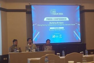 Tampak konferensi press APAC DNS Forum 2024: Building Bridges Strengthening Collaboration to Shape the Internet’s Future di Ritz Carlton Mega, Kuningan, Jakarta. Foto: Ahmad/ipol.id