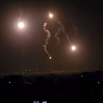 Israel melancarkan serangan terhadap wilayah Rafah, Palestina. Foto: mirror