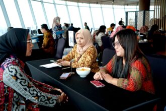 Lembaga Pembiayaan Ekspor Indonesia (LPEI) menyelenggarakan pertemuan eksportir Jawa Timur dalam acara "LPEI Export Forum 2024" di Surabaya pada Selasa (5/6/2024). Foto: Dok LPEI