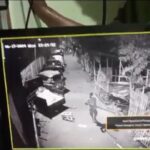 Tawuran kelompok remaja dengan warga di RW 08, Kelurahan Jatinegara Kaum, Kecamatan Pulogadung, Jakarta Timur, Selasa (18/6/2024) terekam kamera CCTV. Foto: Ist