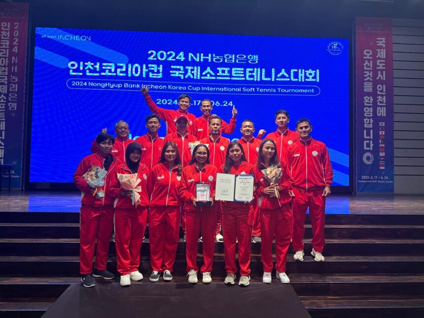 Tim beregu putra Indonesia merebut posisi juara ketiga dari nomor beregu pada Korea Cup Internasional Softtennis Tournament 2024