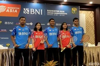 Turnamen bulutangkis bertajuk BNI Badminton Asia Junior Championships 2024 akan kembali digelar di Yogyakarta mulai Jumat (28/6/2024) sampai Minggu (7/7/2024). Ajang akbar bagi pemain junior Asia ini akan berlangsung di GOR Amongrogo, Yogyakarta.