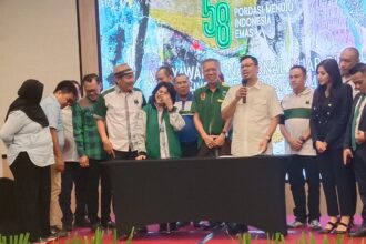 Persatuan Olahraga Berkuda Seluruh Indonesia (Pordasi) menyelenggarakan Musyawarah Nasional Luar Biasa (Munaslub) Hybrid Pordasi Tahun 2024 dengan tema ‘Transformasi Organisasi, Mewujudkan Kemandirian Pordasi’. Munaslub dengan agenda tunggal pengesahan AD/ART 2024 di Hotel Aston Kartika Grogol, Minggu (9/6). Foto/ipol