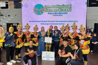 Tim Senam Kreasi Provinsi Sulawesi Selatan (Sulsel) berhasil meraih Juara I pada Kejuaraan Senam Kreasi Piala Ibu Negara 2024, yang berlangsung di GOR Soemantri Brodjonegoro, Jakarta, Rabu, 17 Juli 2024.