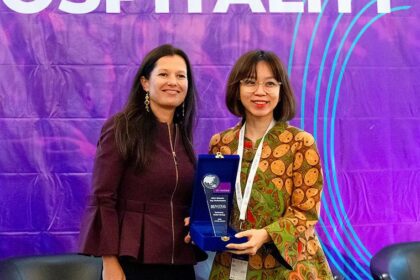 Penerimaan Penghargaan 2023 Website performance BATIQA Hotels dari D-Edge