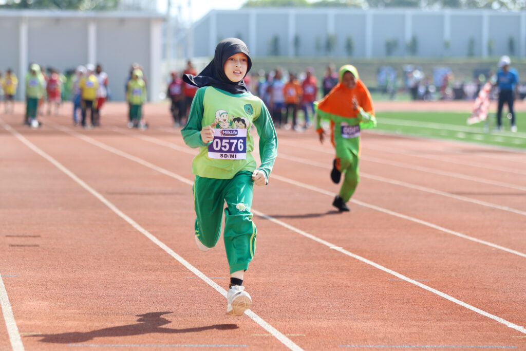 Berbagai keseruan tersaji pada babak final MilkLife Athletics Challenge 2024 yang diadakan di Supersoccer Arena, Rendeng pada Kamis (11/7). Foto/megapro