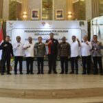 Untuk mendukung kelancaran penyelenggaraan Pekan Olahraga Nasional (PON) XXI Tahun 2024 di Aceh dan Sumatera Utara (Sumut), Kemenpora melaksanakan Penandatanganan Perjanjian Kerjasama (PKS) antara Kemenpora RI dengan Komite Olahraga Nasional Indonesia (KONI) Pusat, PB PON XXI wilayah Aceh dan PB PON XXI 2024 wilayah Sumatera Utara.