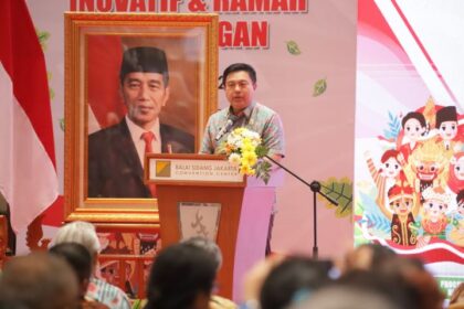 Sekjen Kementerian Dalam Negeri Tomsi Tohir membuka secara langsung Indonesia Maju Expo dan Forum 2024 yang berlangsung di Assembly Hall Balai Sidang Jakarta Convention Center (JCC), Kamis (4/7/2024). Foto: kemendagri