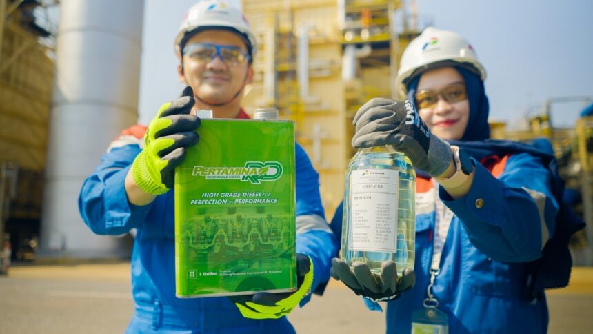 PT Kilang Pertamina Internasional (KPI), Subholding Refinery & Petrochemical Pertamina, terus melaju menyelesaikan “Green Refinery Cilacap”, sebuah Proyek Strategis Nasional (PSN) dengan target kapasitas produk Biofuel hingga 6.000 barrel. Foto: Dok Pertamina