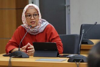 Anggota Komisi D DPRD DKI, Yuke Yurike saat rapat kerja.(Foto dok pribadi)