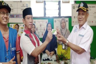 Kantor Cabang BPJS Ketenagakerjaan Jakarta Ceger melaksanakan kegiatan sosialisasi dan akuisisi kepesertaan program Jaminan Sosial Ketenagakerjaan (Jamsostek) bersama Pemerintah Kota (Pemkot) Jakarta Timur, kegiatan sosialisasi mencakup sampai ke level paling bawah hingga ke tingkat RW dan RT.