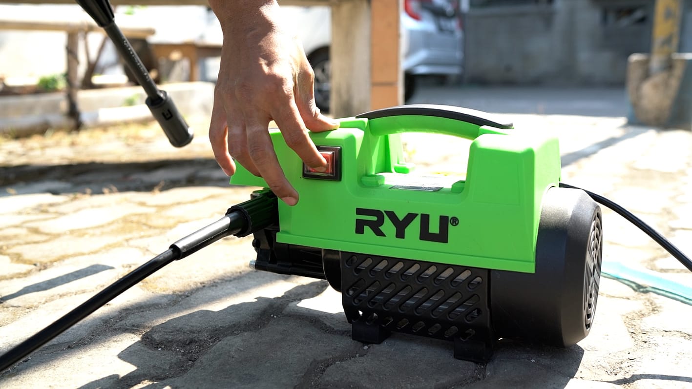 Ryu Powertools, merek terkemuka dalam industri alat teknik tahun ini hadir di Gaikindo Indonesia International Auto Show (GIIAS) 2024 dengan membawa deretan perkakas otomotif lengkapnya. Pameran otomotif terbesar di Indonesia ini akan berlangsung dari tanggal 18 - 28 Juli 2024 di Indonesia Convention Exhibition (ICE) BSD, Tangerang.