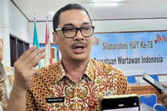 Kepala Dinas Komunikasi dan Informasi Provinsi Kalimatan Timur, Muhammad Faisal mempersilakan seluruh Dinas yang berada dibawah naungan Provinsi untuk bekerja sama dengan media.⁸