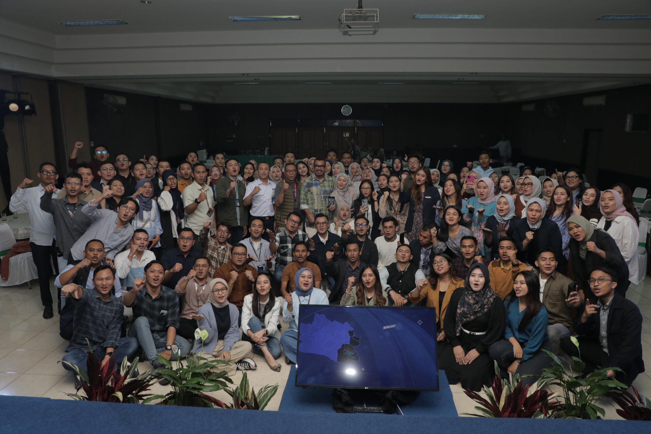 Roadshow acara 1000 Manusia Bercerita yang kali ini terlaksana di Cikole Jayagiri Resort, Bandung, Jawa Barat pada Jumat (19/7/2024). Foto: Dok Pertamina