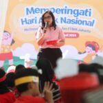 Associate Director of Communications McDonald's Indonesia, Meta Rostiawati dalam kegiatan meramaikan Hari Anak Nasional (HAN) 2024 di Jakarta, Sabtu (20/7/2024). Foto: Ist