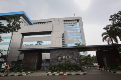 Tampilan Gedung PLN Kantor Pusat di daerah Kebayoran Baru, Jakarta Selatan. Foto: Dok PLN