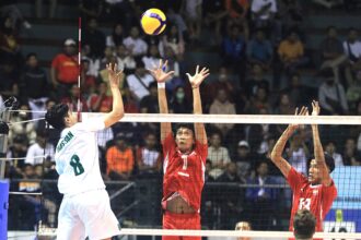 Timnas Indonesia dipastikan melangkah ke babak perempatfinal usai mengalahkan Arab Saudi 3-0 (25-20, 25-13, 25-19) pada babak penyisihan Pul A Kejuaraan Bola Voli Asia Putra U-20 Tahun 2024 (22nd Asian Men's Volleyball Champions) di Jawa Pos Arena Surabaya, Rabu (24/7/2024) malam.