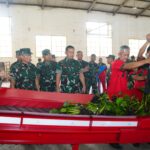 Kepala Staf Angkatan Darat (Kasad) Jenderal TNI Maruli Simanjuntak saat melakukan kunjungan kerja ke Bengkel Pusat Peralatan (Bengpuspal) Pusat Peralatan Angkatan Darat (Puspalad) di Bandung, Jumat (26/7/2024). Foto: Dispenad