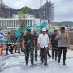 Kasum TNI Letjen Bambang Irawan tiba di IKN diantaranya mengunjungi hunian pekerja konstruksi (HPK), dilanjutkan menuju Plaza Ceremony dengan menyambangi istana negara dan lapangan upacara.