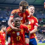 Nico Williams merayakan gol pembuka Spanyol. Foto: Getty Images