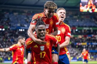 Nico Williams merayakan gol pembuka Spanyol. Foto: Getty Images