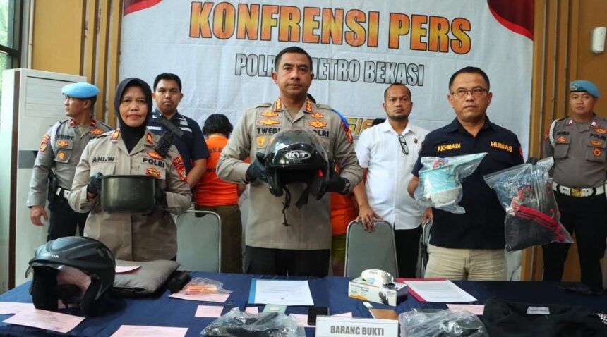 Polisi merilis kasus pembunuhan pengusaha aksesori di Kabupaten Bekasi oleh istri, anak dan pacar anaknya. Foto: Polres Metro Bekasi