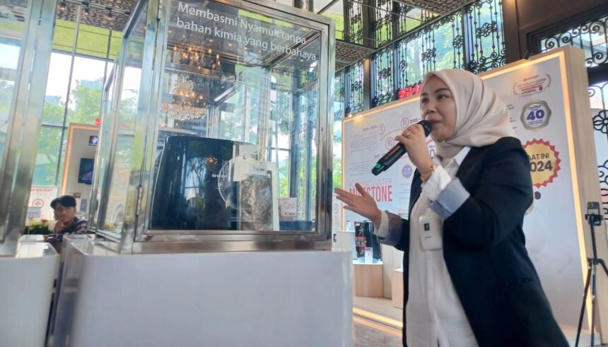 Sharp Elektronik Indonesia merilis air purifier terbaru yaitu Sharp Purefit mini series di Hutan Kota di kawasan Gelora Bung Karno (GBK), Senayan, Jakarta Pusat, Rabu (3/7/2024). Purefit mini series ramah lingkungan melengkapi line-up Air Purifier Purefit sebelumnya. Foto: Joesvicar Iqbal/ipol.id
