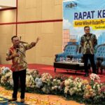 Kepala BPN Kota Depok Indra Gunawan paparkan alur penanganan mafia Tanah dalam Succes Story di Rakerda se-Jawa Barat, Senin-Rabu 22- 24 Juli 2024. (Foto BPN Kota Depok)