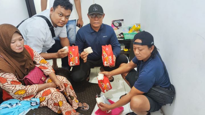 Bertempat di Pelabuhan Tunotaka Nunukan telah berhasil digagalkan penyelundupan Narkotika jenis Sabu oleh Satgas Gabungan.