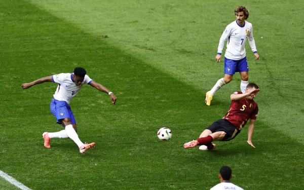 Timnas Prancis menang 1-0 atas Belgia di 16 besar Euro 2024. Prancis menang berkat gol bunuh diri Jan Vertonghen (85’).(foto: REUTERS)