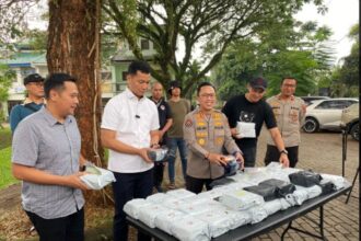 Pengungkapan kasus peredaran 45 kg sabu. Foto: dok. Polda Metro Jaya