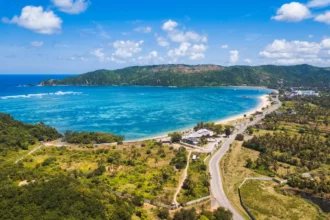 Kawqasan Pantai Mandalika. Foto; kemenparekraf.go.id