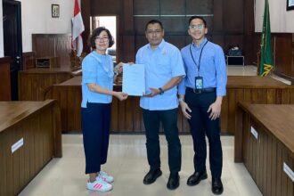 Tim Kejaksaan Negeri (Kejari) Jakarta Utara selaku jaksa pengacara negara (JPN) melakukan gugatan sederhana terhadap perusahaan tutup botol plastik berinisial PT AS karena menunggak iuran BPJS Ketenagakerjaan. Sidang gugatan sederhana tersebut berlangsung di Pengadilan Negeri (PN) Jakarta Utara.