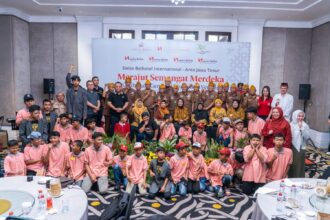 Swiss-Belhotel International - Jawa Timur Rajut Semangat Kemerdekaan Bersama UPTD Kampung Anak Negeri dan Legiun Veteran. Foto: istimewa