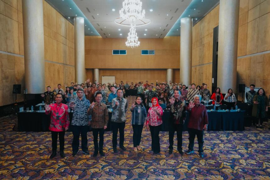 LPEI terus mendukung dan mengembangkan potensi ekspor di Provinsi DKI Jakarta melalui penyelenggaraan kembali forum pertemuan yang melibatkan eksportir unggulan DKI Jakarta pada acara "LPEI Export Forum: Bedah Pasar Ekspor Produk Unggulan DKI Jakarta" pada Kamis (15/8/2024). Foto: Dok LPEI