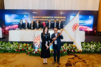 Agus Dwi Handaya terpilih dalam Rapat Anggota Tahunan (RAT) FHCI 2024, menggantikan Alexandra Askandar yang telah menjabat sebagai Ketua Umum FHCI Periode 2021-2024. Foto: Dok Bank Mandiri