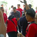 Bacagub Anies Baswedan saat mendatangi kantor PDIP. Foto: Dok pribadi