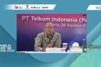 Direktur Keuangan dan Manajemen Risiko Telkom Heri Supriadi pada kegiatan Public Expose Live 2024 yang berlangsung secara online, turut hadir Direktur Keuangan & Manajemen Risiko Telkomsel Daru Mulyawan, Senin (26/8/2024). Foto: Yudha Krastawan/ipol.id