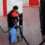 Rekaman CCTV karyawati Pertashop mendapatkan perlakuan pelecehan dari pria cabul. Foto: IG, @cianjurupdate (tangkap layar)